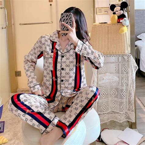 gucci pajamas set.